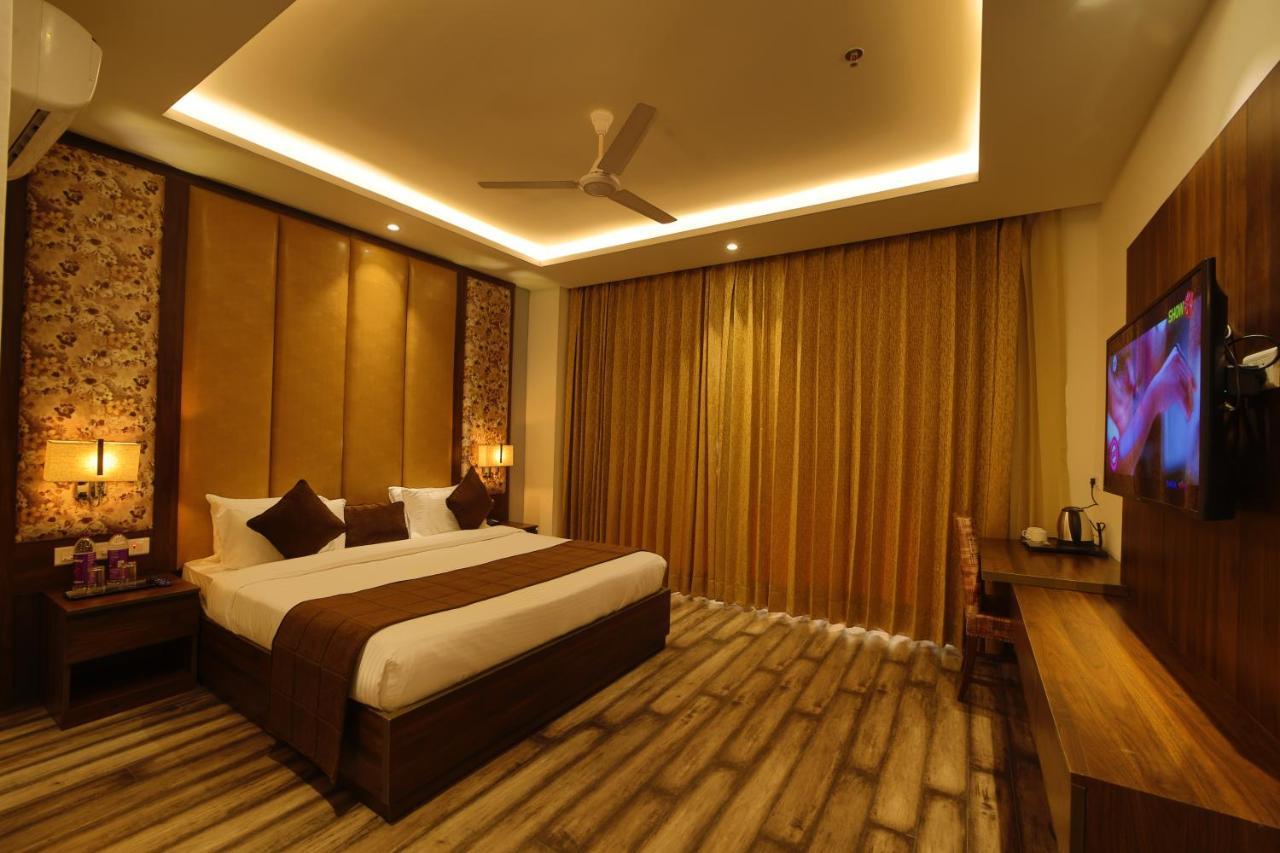 Hotel The Vilana A Unit Of Jg Developers Rishīkesh Extérieur photo